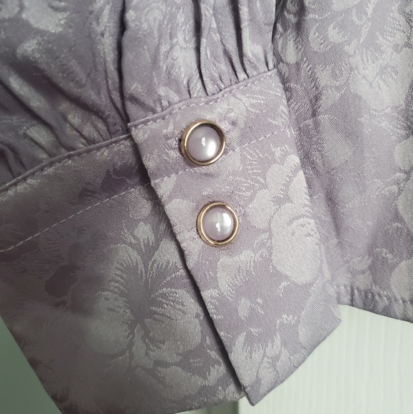 Simple Retro Blouse - Picture 5 of 12